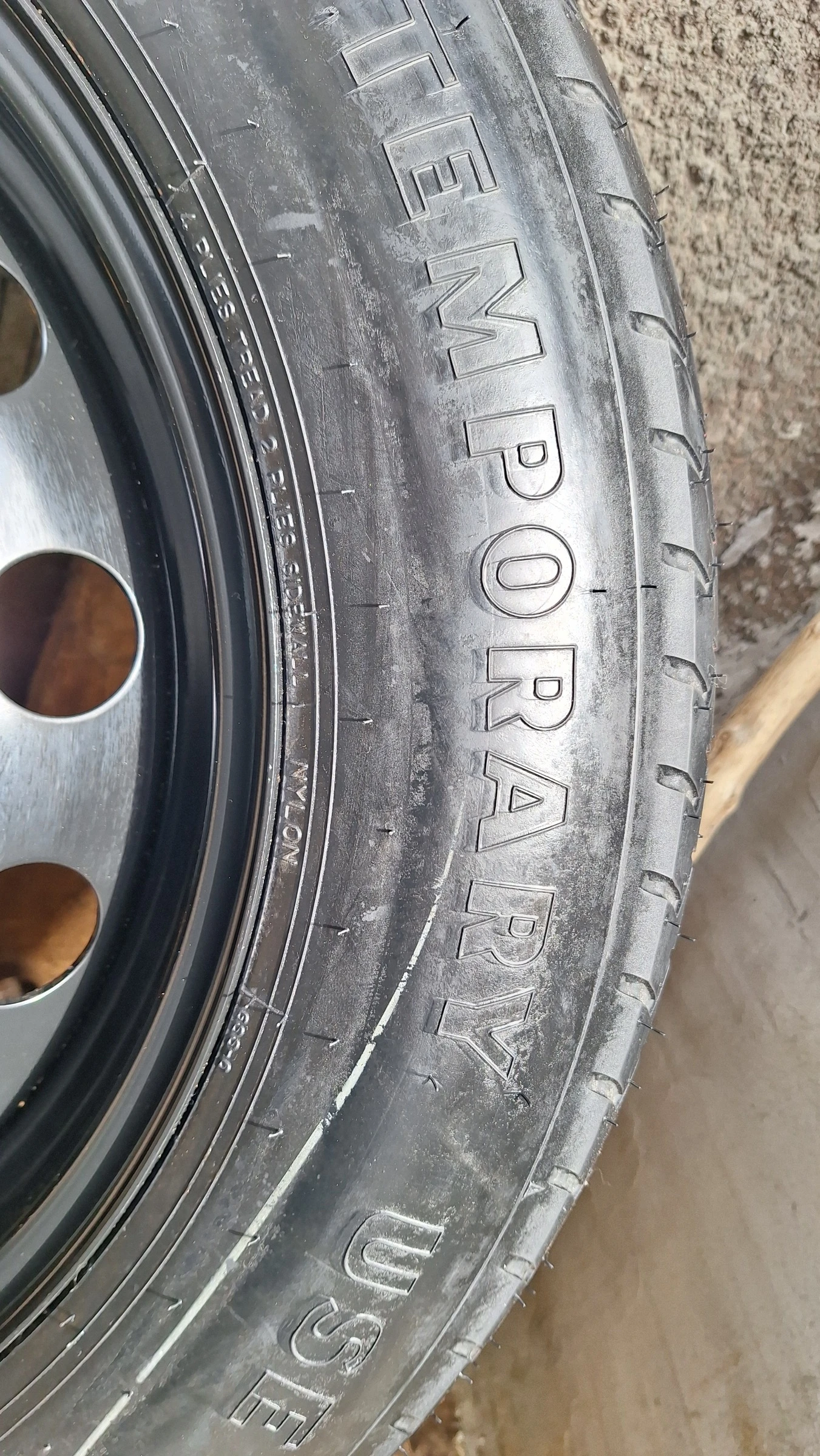 Гуми с джанти Goodyear 165/90R18, снимка 4 - Гуми и джанти - 53623527