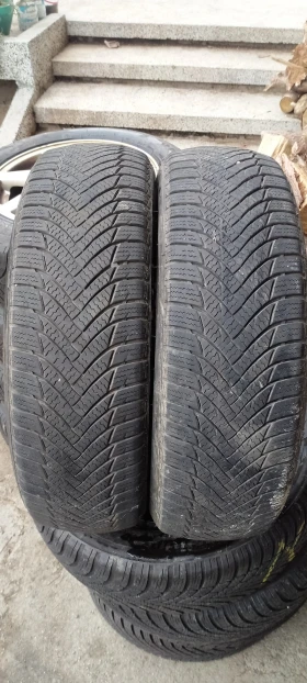 Гуми Зимни 175/65R14, снимка 1 - Гуми и джанти - 47993846