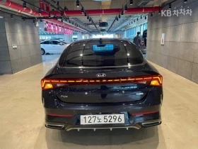     Kia K5 Hybrid 3