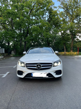 Mercedes-Benz E 300, снимка 2 - Автомобили и джипове - 46168277