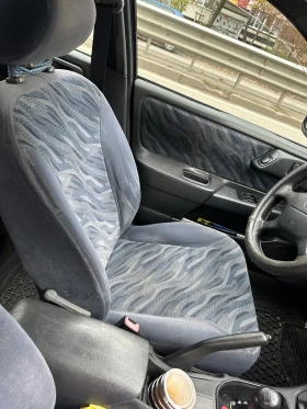 Toyota Carina 1, 8, снимка 10