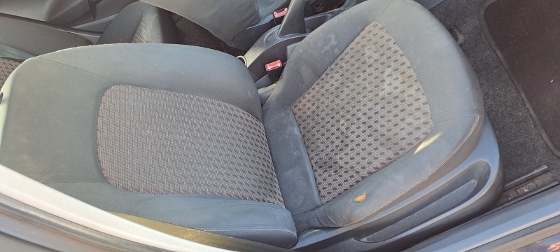 Seat Ibiza 1.4TDI, снимка 10 - Автомобили и джипове - 43498589