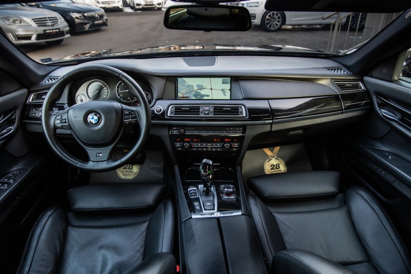 BMW 740 M* XD* CAMERA* ПОДГРЕВ/ОБДУХ* ПАМЕТ* RECARO* AUTO , снимка 8 - Автомобили и джипове - 43818100