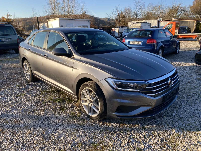 VW Jetta, снимка 1 - Автомобили и джипове - 48016656