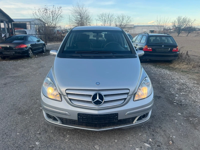 Mercedes-Benz B 180 НА ЧАСТИ, снимка 1 - Автомобили и джипове - 48054619