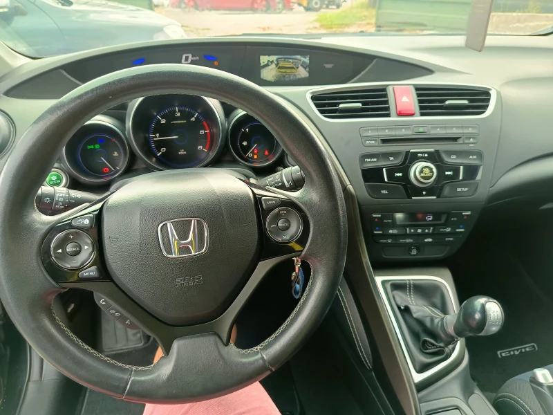 Honda Civic 1.6D/120ks, снимка 9 - Автомобили и джипове - 51692657