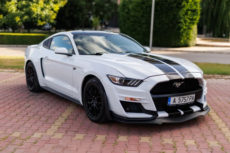 Ford Mustang, снимка 12 - Автомобили и джипове - 52618018