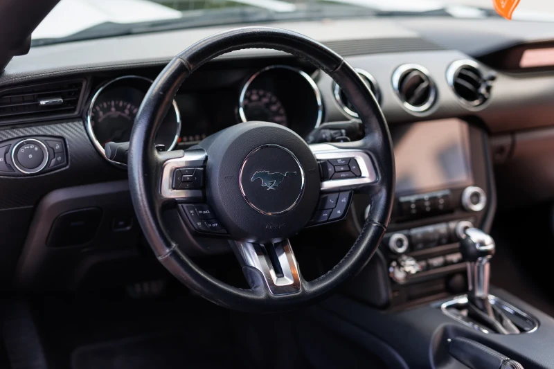 Ford Mustang, снимка 6 - Автомобили и джипове - 52618018