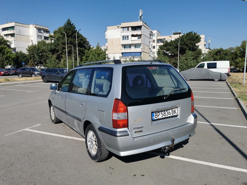 Mitsubishi Space wagon 2.4i, снимка 4 - Автомобили и джипове - 52957411