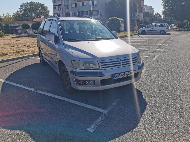 Mitsubishi Space wagon 2.4i, снимка 2 - Автомобили и джипове - 52957411