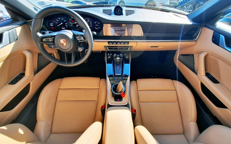 Porsche 911 Targa 4 GTS, снимка 4 - Автомобили и джипове - 53245141