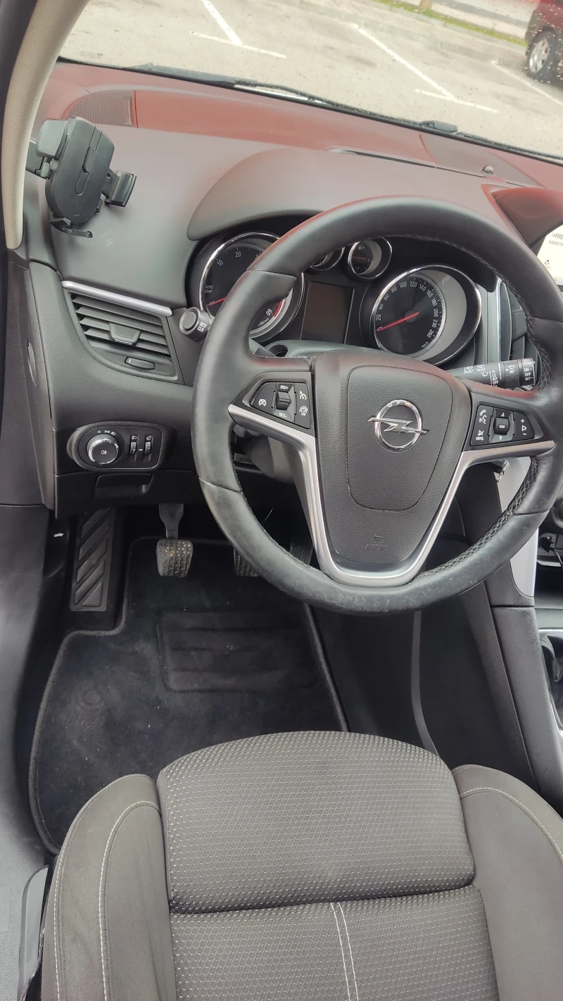 Opel Zafira, снимка 6 - Автомобили и джипове - 53307427