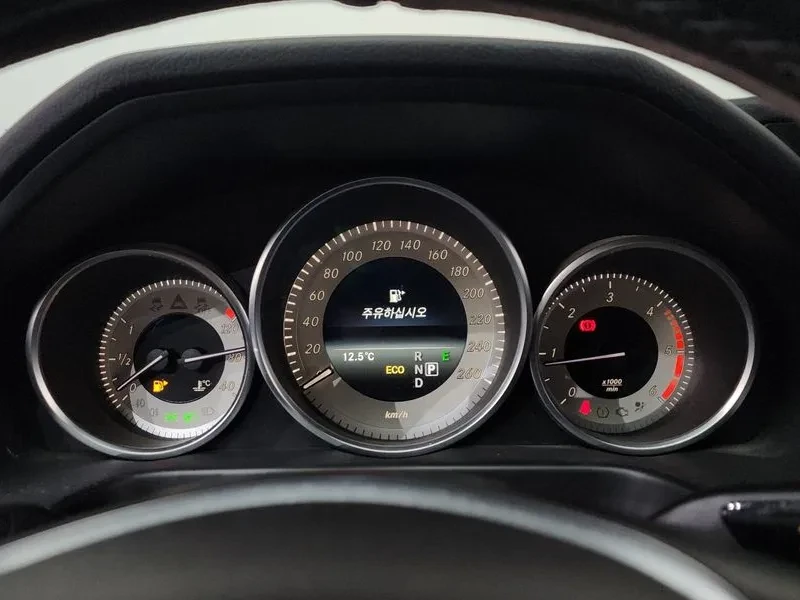 Mercedes-Benz E 220 | Mobile.bg � ����������� 8