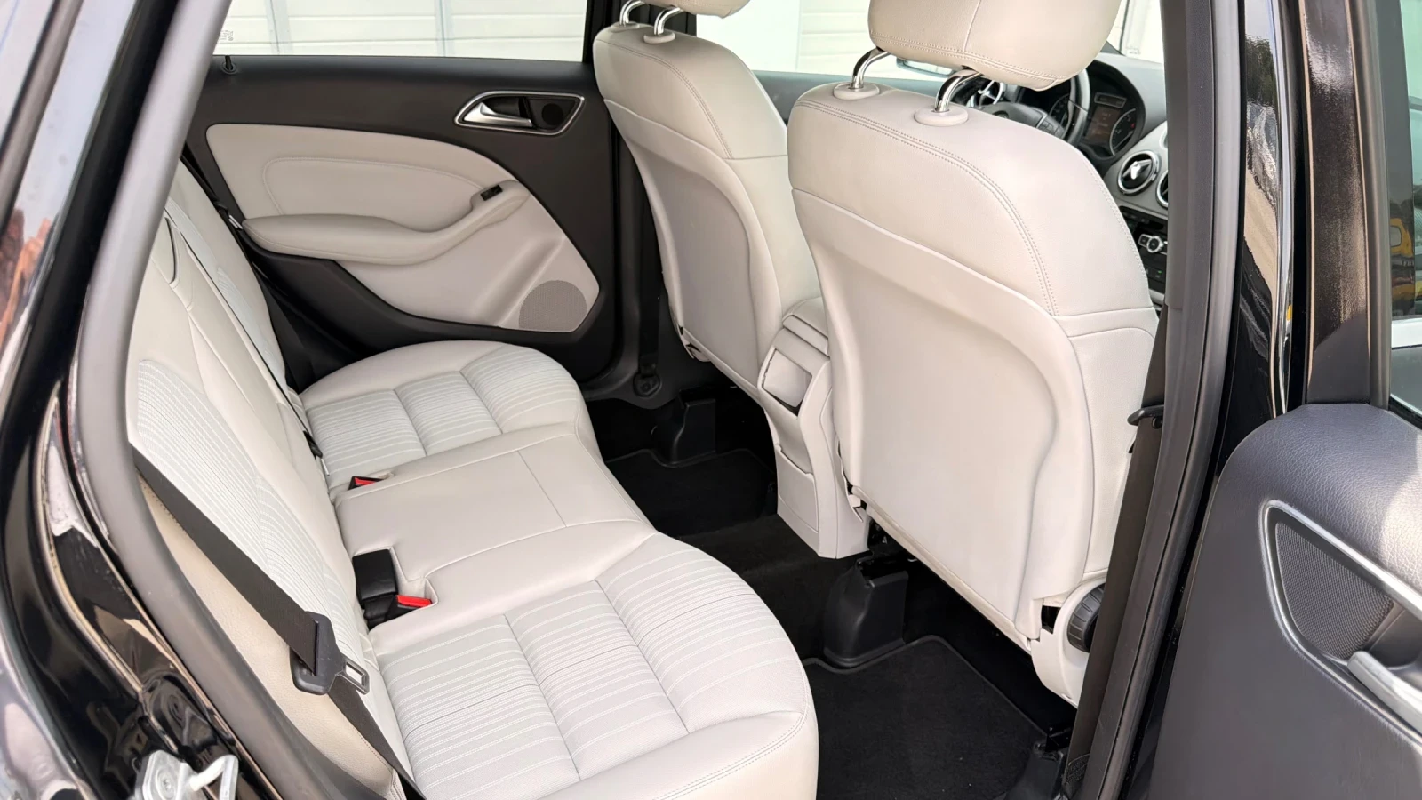 Mercedes-Benz B 180 2.0cdi 109k* Led* Navi* UNIKAT*  | Mobile.bg � ����������� 16