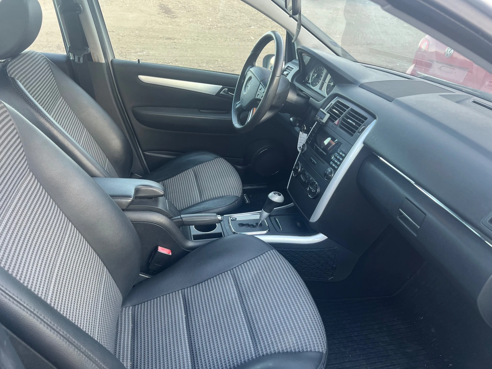 Mercedes-Benz B 180   | Mobile.bg   12