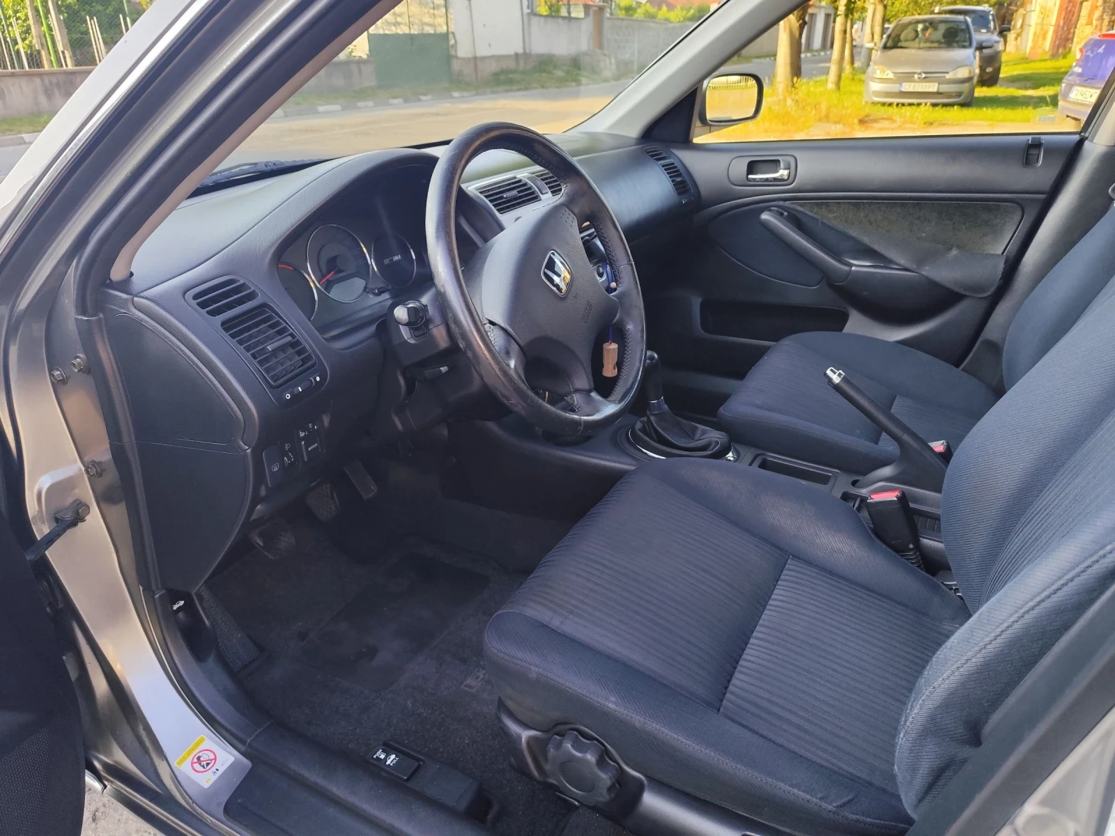 Honda Civic 1.3 IMA Hybrid - изображение 10