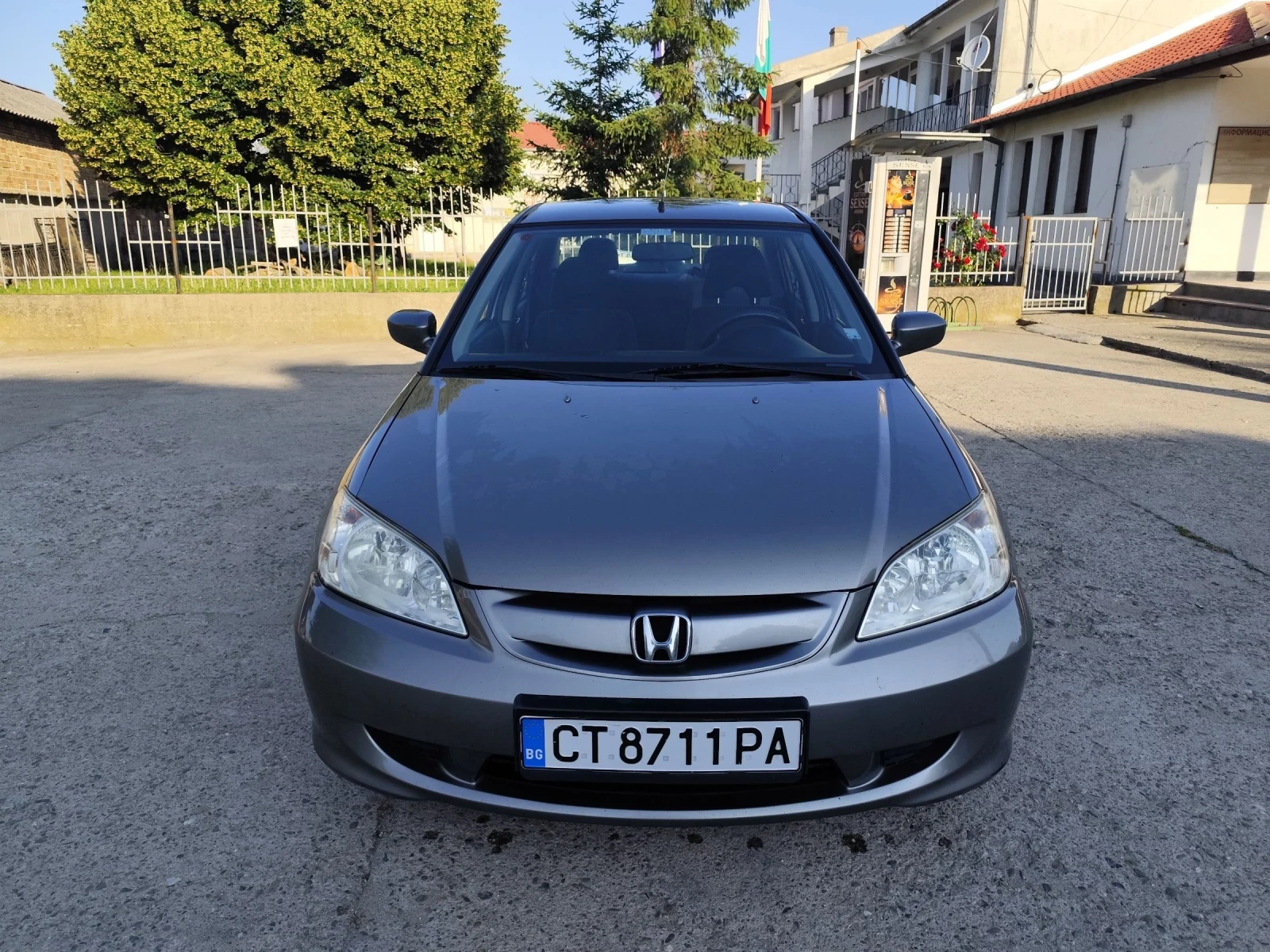 Honda Civic 1.3 IMA Hybrid - изображение 2