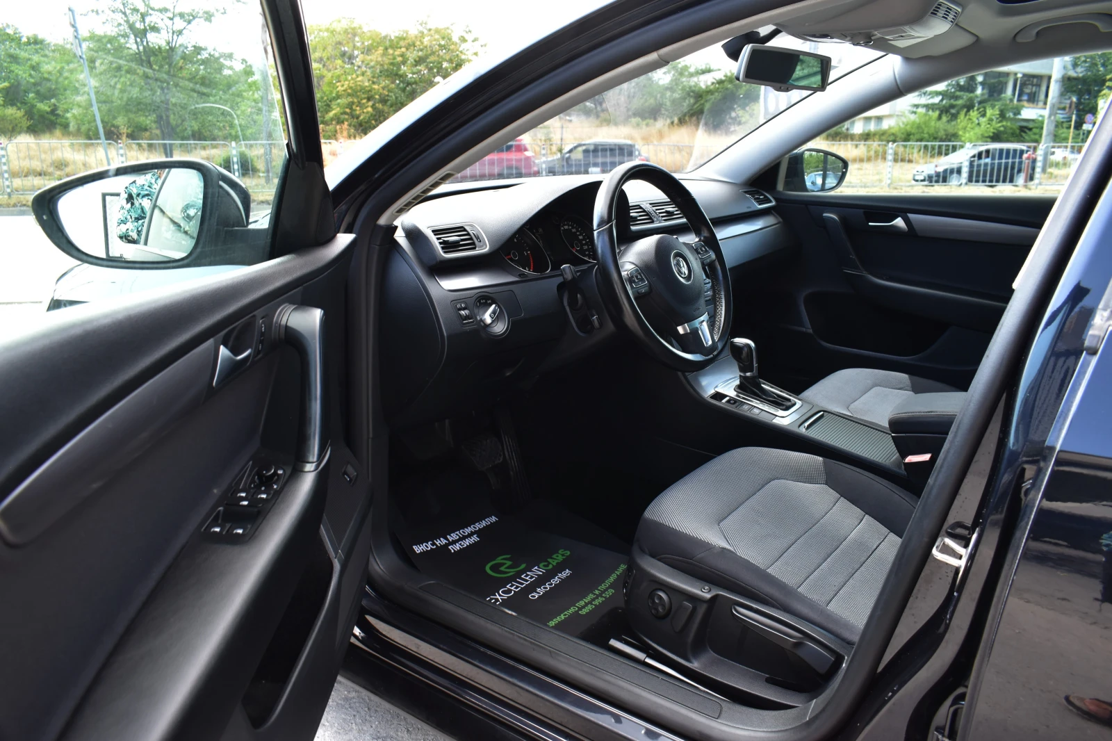 VW Passat 2.0ТDI* PANORAMA* ПОДГРЕВИ - изображение 9