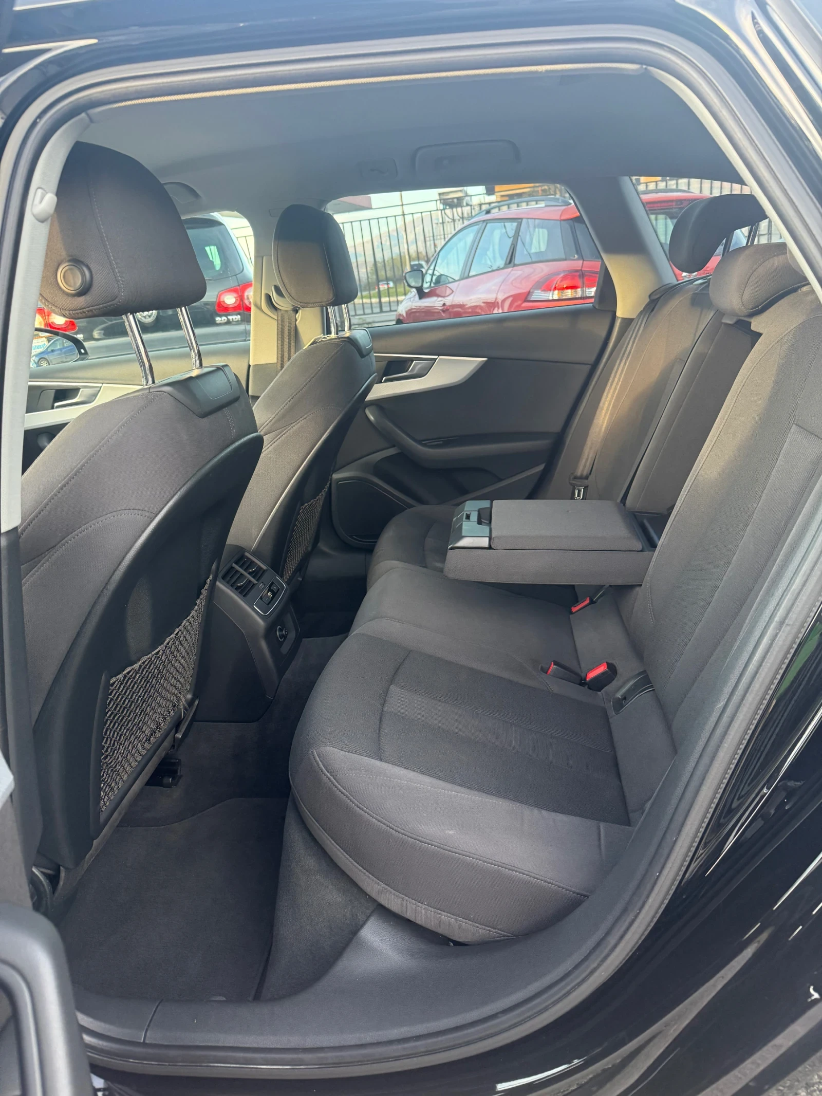 Audi A4 2.0 TDI | Mobile.bg   11