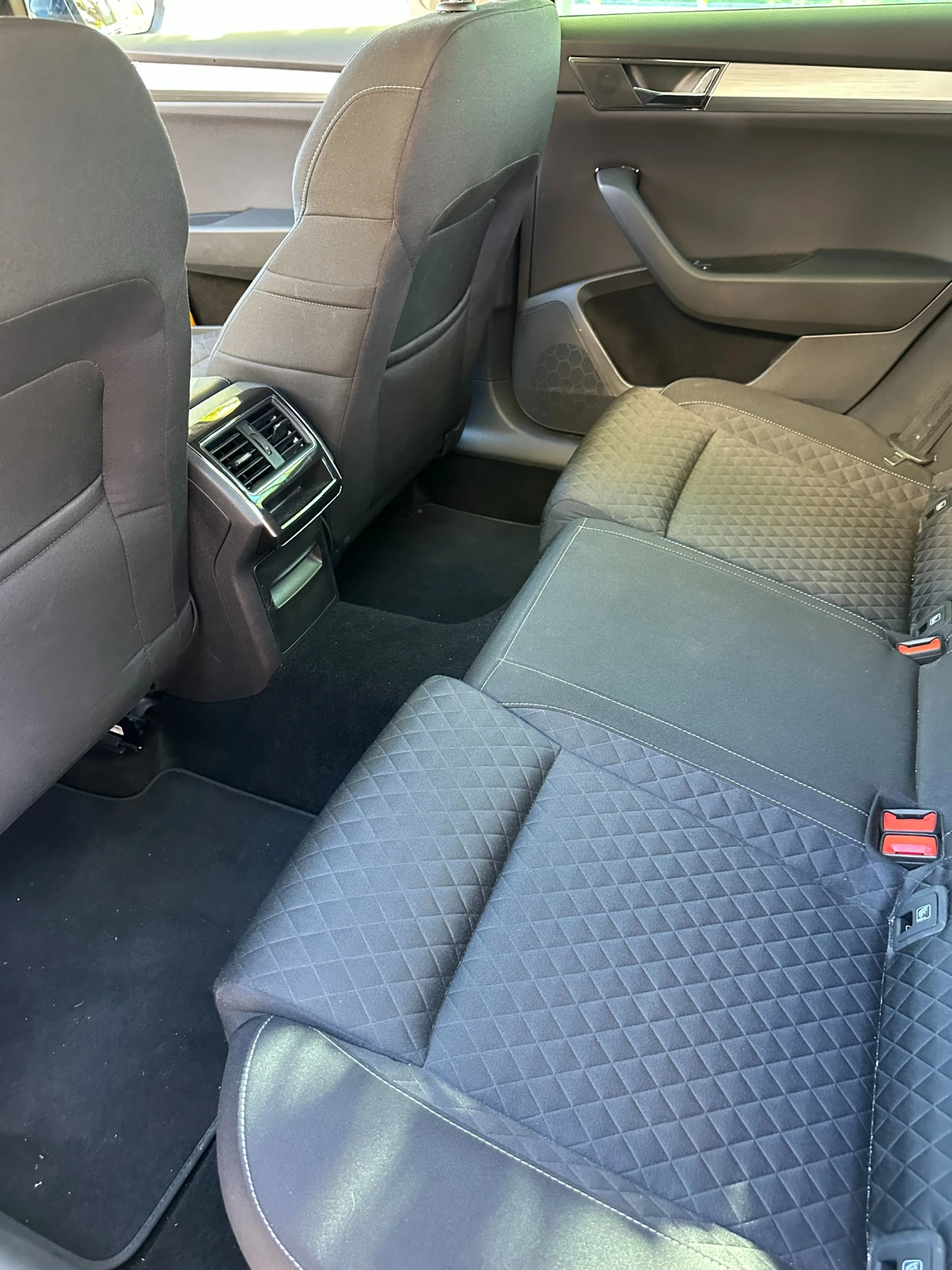 Skoda Superb | Mobile.bg � ����������� 13