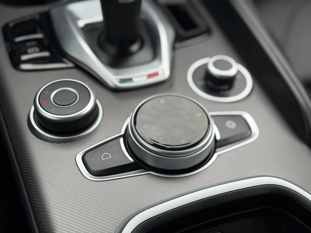 Alfa Romeo Giulia Ti Sport* CARFAX* * (  ) | Mobile.bg   15