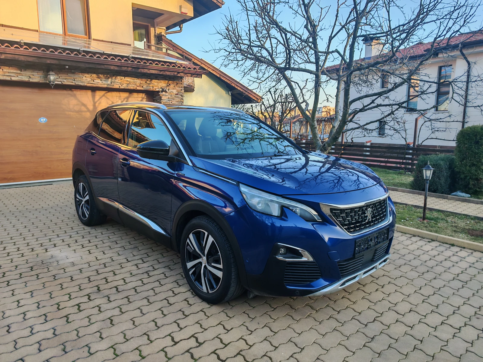 Peugeot 3008 2.0 HDI-GT LINE-КОЖА-НАВИГАЦИЯ, снимка 3 - Автомобили и джипове - 53865037