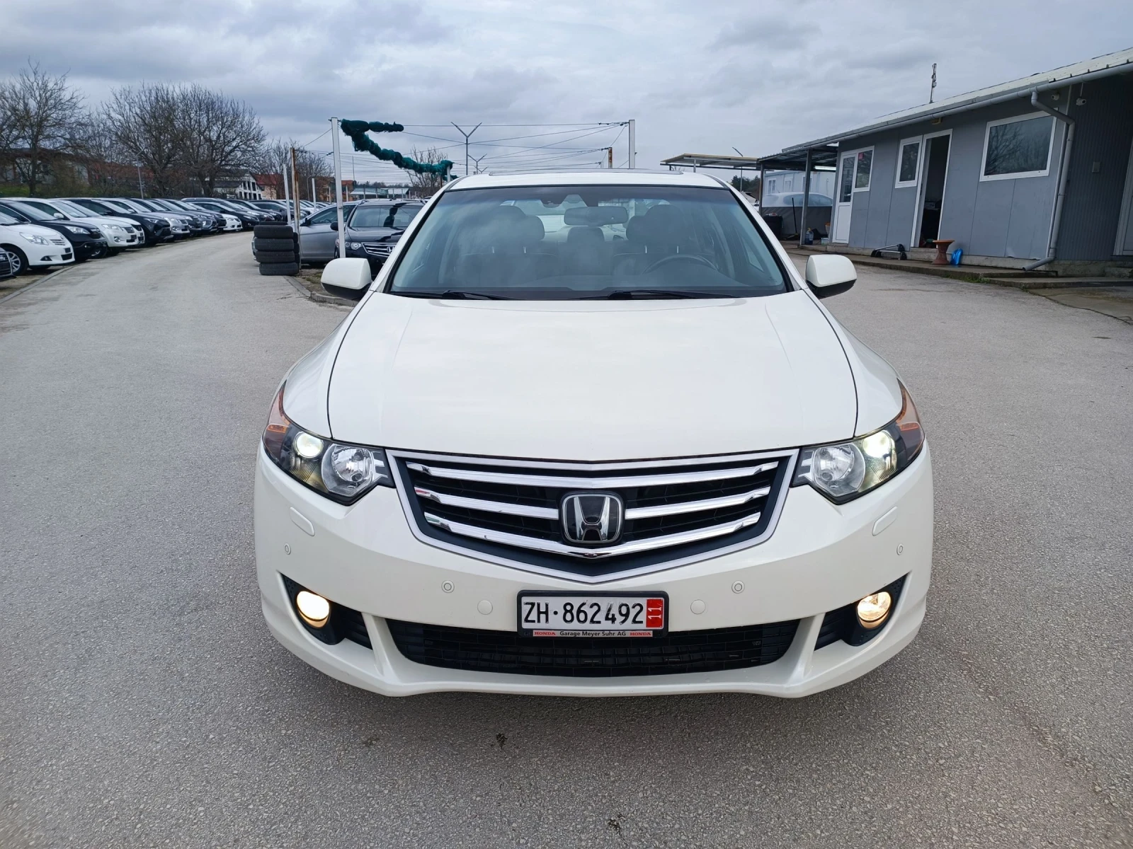 Honda Accord 2.4i-201кс-ШВЕЙЦАРИЯ-АВТОМАТ-ДИСТРОНИК-FULL екстри