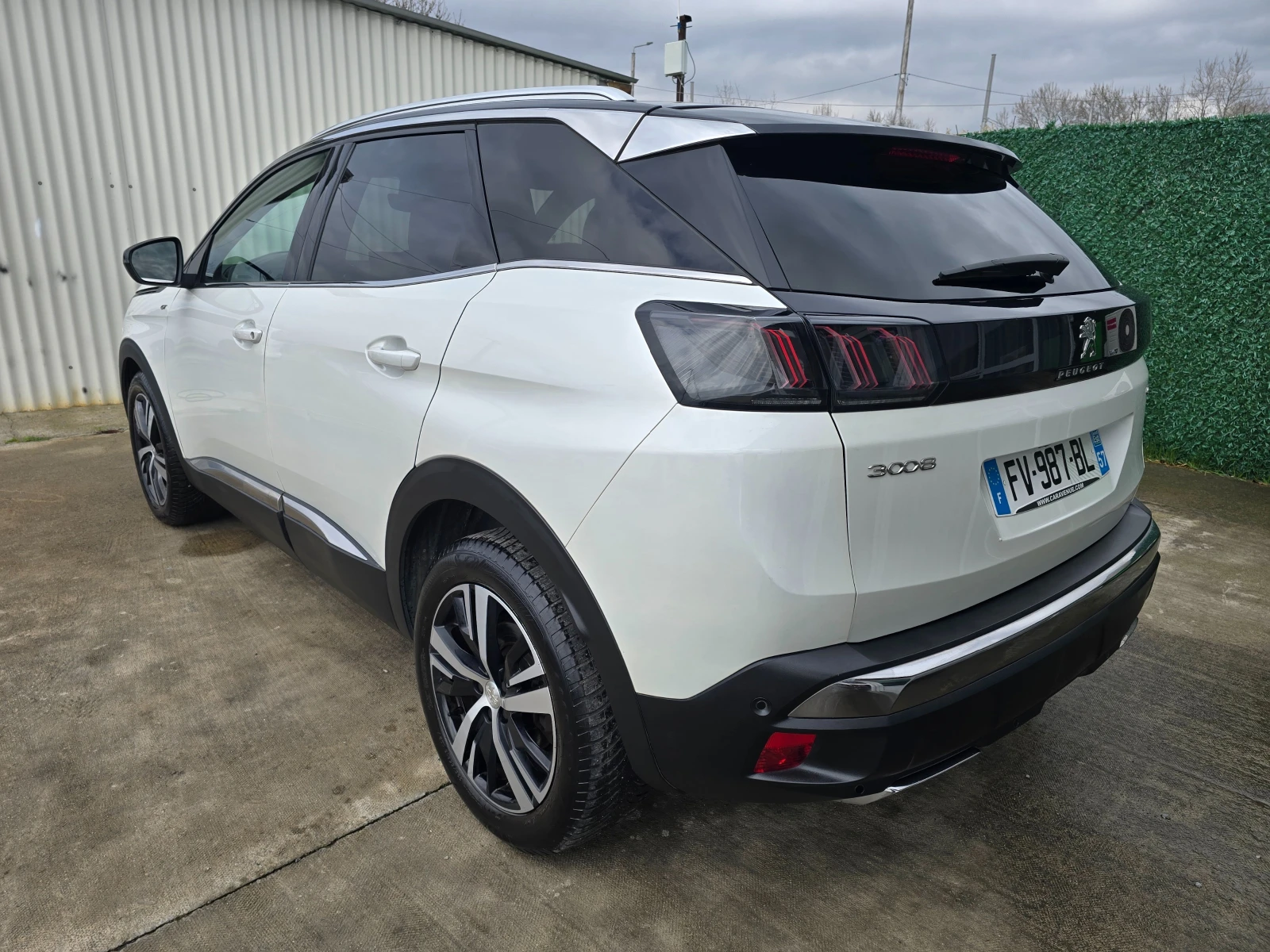 Peugeot 3008 GT LINE * 8EAT * ПАНОРАМА * FACELIFT , снимка 3 - Автомобили и джипове - 54080374