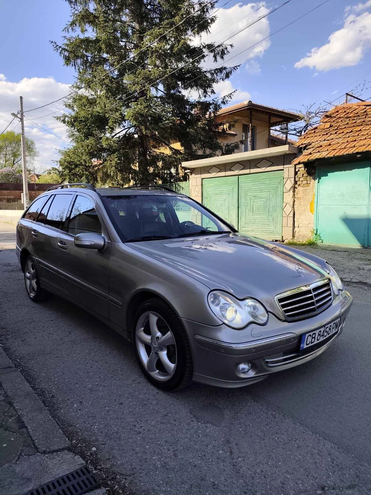 Mercedes-Benz C 350 3500, снимка 4 - Автомобили и джипове - 54321063