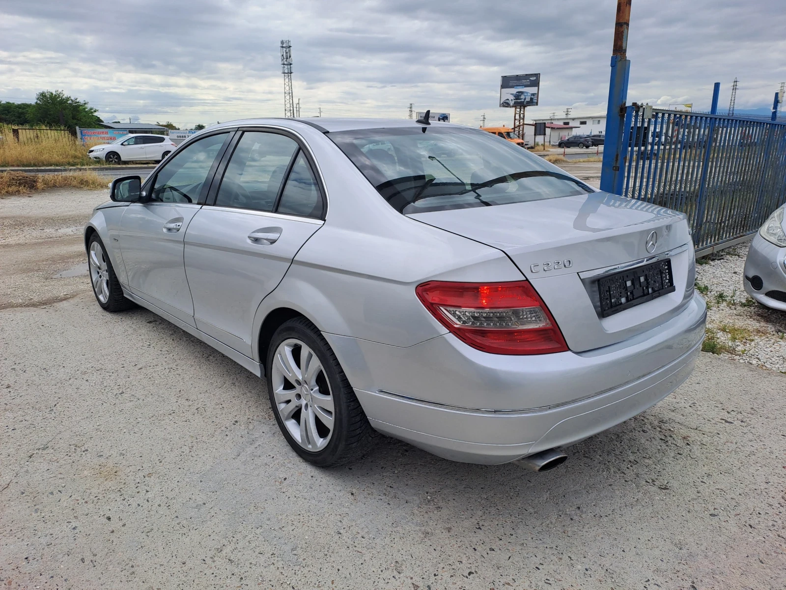 Mercedes-Benz C 220 2, 2CDI, AVTOMAT, КОЖА, снимка 4 - Автомобили и джипове - 54884354