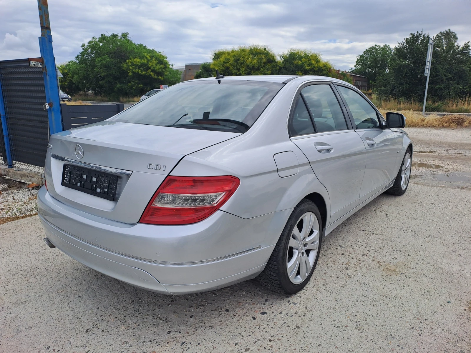 Mercedes-Benz C 220 2, 2CDI, AVTOMAT, КОЖА, снимка 6 - Автомобили и джипове - 54884354