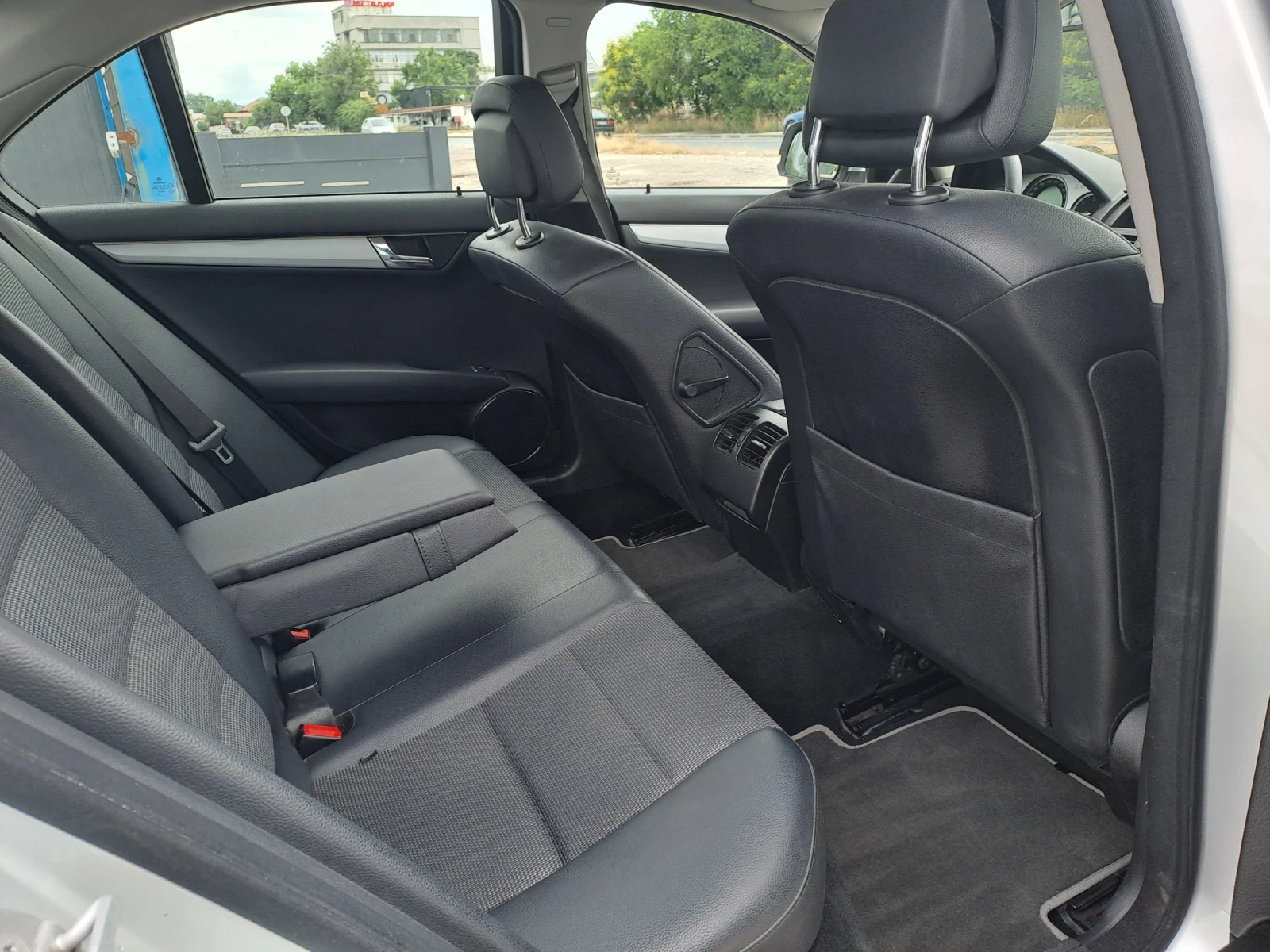 Mercedes-Benz C 220 2, 2CDI, AVTOMAT, КОЖА, снимка 10 - Автомобили и джипове - 54884354