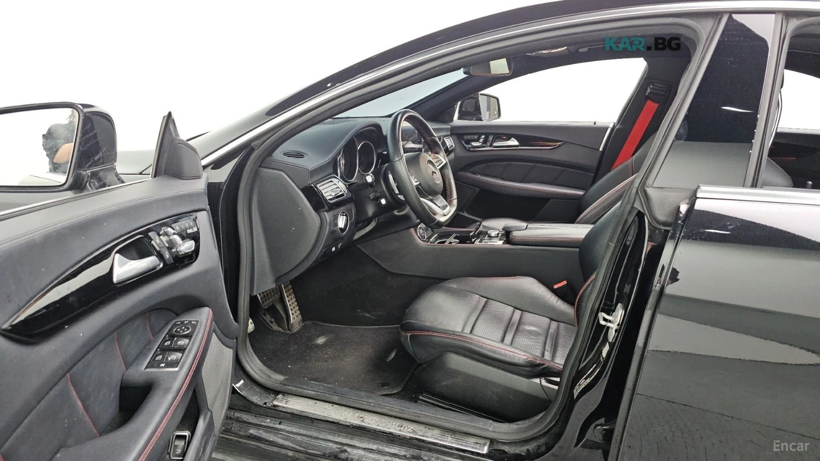 Mercedes-Benz CLS 400 AMG PACK* PANO* КОЖА* ПОДГРЕВ* ОБДУХВ* НАВИ* 360, снимка 10 - Автомобили и джипове - 55335267