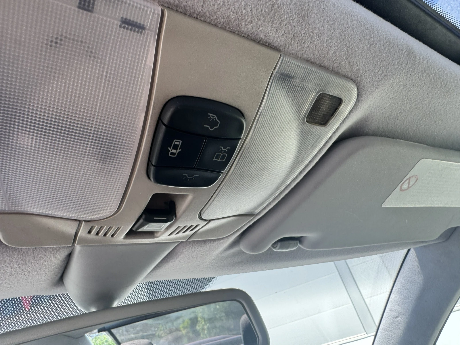 Mercedes-Benz CLK 200 Kompressor, снимка 17 - Автомобили и джипове - 55431491