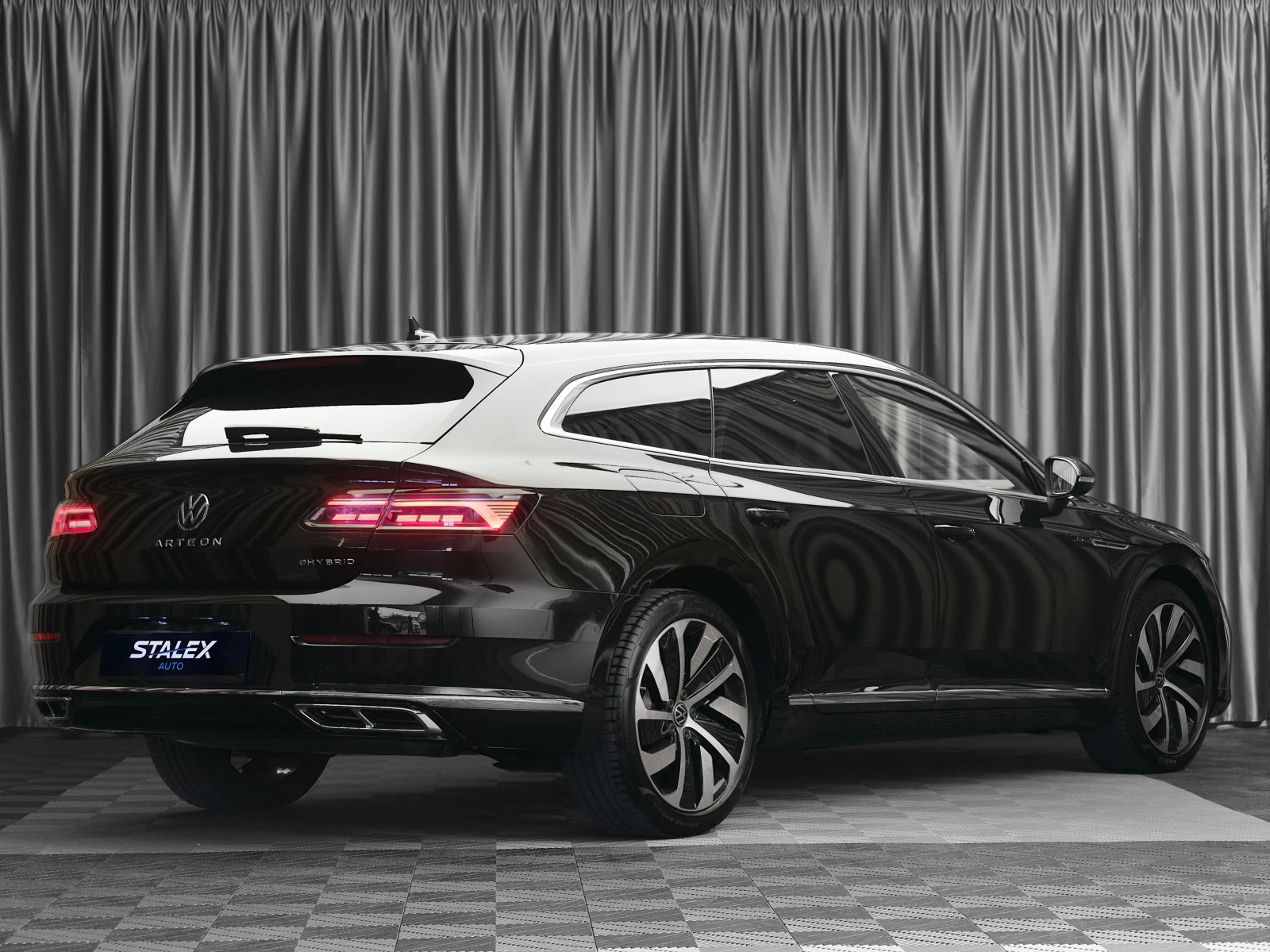 VW Arteon R LINE 1.4 EHYBRID DSG 5700km, снимка 6 - Автомобили и джипове - 55544828
