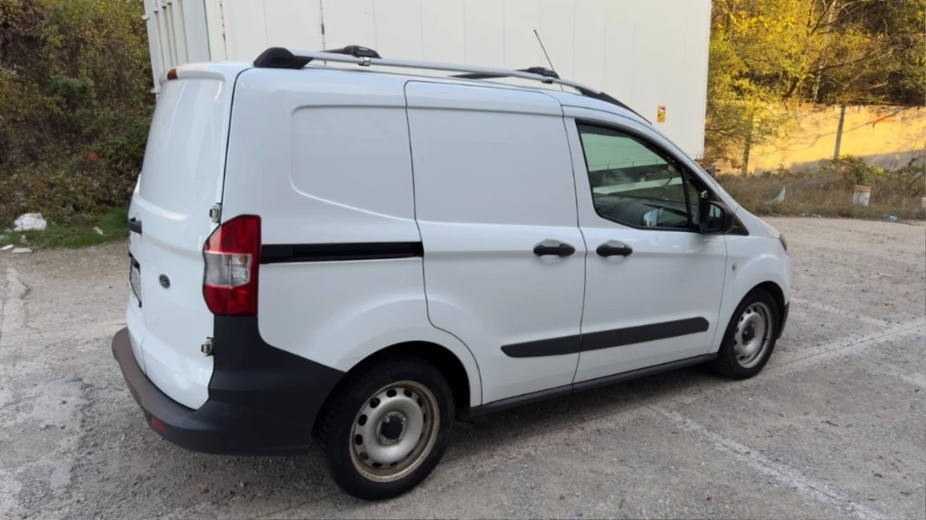 Ford Courier, снимка 3 - Автомобили и джипове - 56017130