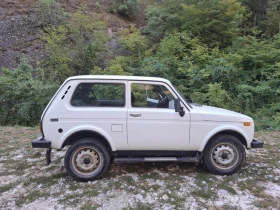  Lada Niva
