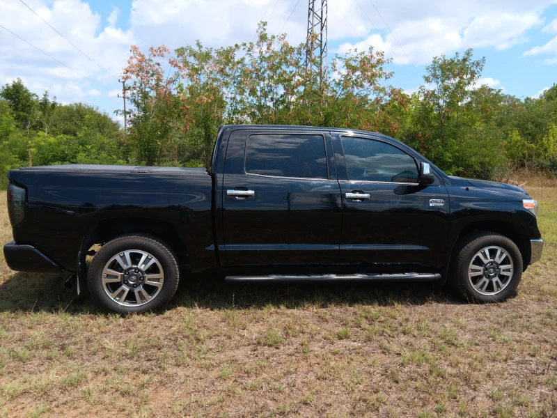 Toyota Tundra 5, 7L V8 1794 Limited Edition, снимка 7 - Автомобили и джипове - 48136857