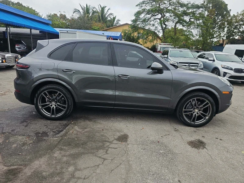 Porsche Cayenne, снимка 4 - Автомобили и джипове - 48726154