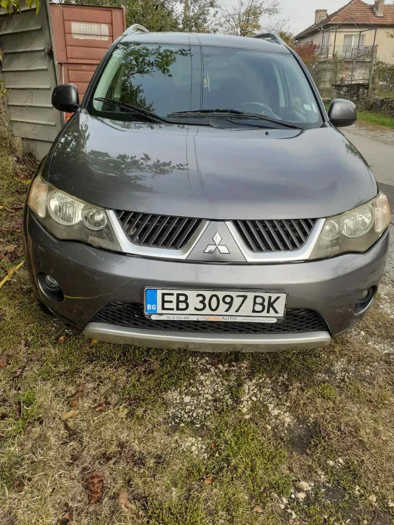 Mitsubishi Outlander, снимка 4 - Автомобили и джипове - 52595366