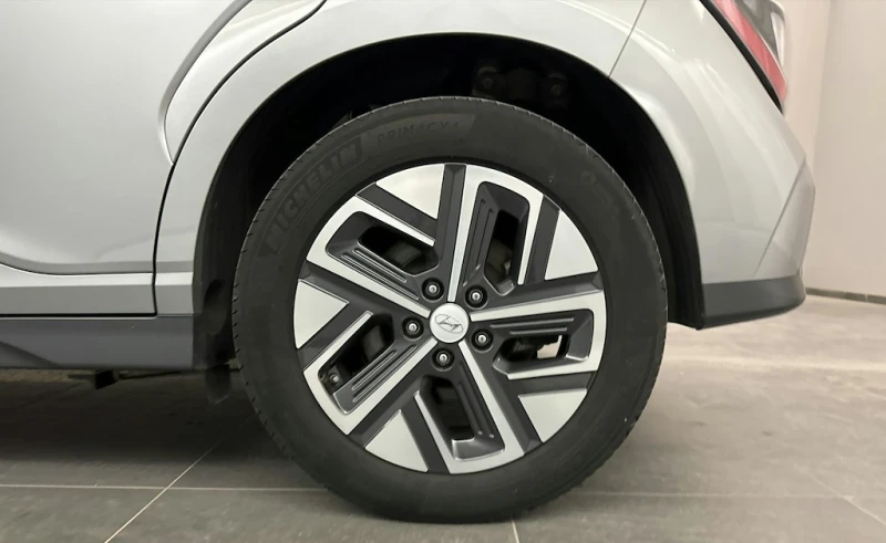 Hyundai Kona Фейслифт 64kWH сервизна кника, снимка 5 - Автомобили и джипове - 52723416