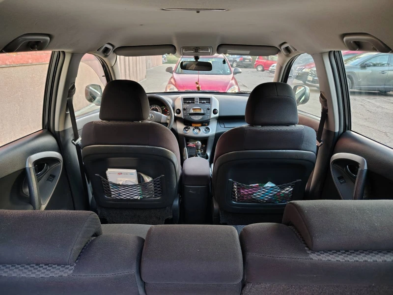 Toyota Rav4 3, снимка 6 - Автомобили и джипове - 53221124