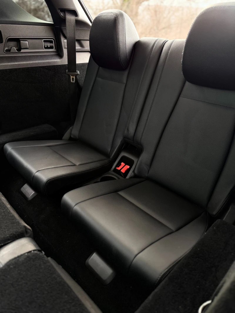 Mercedes-Benz GLE 350 4MATIC* AMG-pack* Night-pack* Burm* 360* Подгрев* , снимка 14 - Автомобили и джипове - 53296435