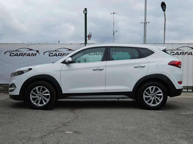 Hyundai Tucson 2.0CRDI/4X4/КАМЕРА/ПОДГРЕВ/LED/NAVI/БЛУТУТ/EURO6B, снимка 6 - Автомобили и джипове - 53491981