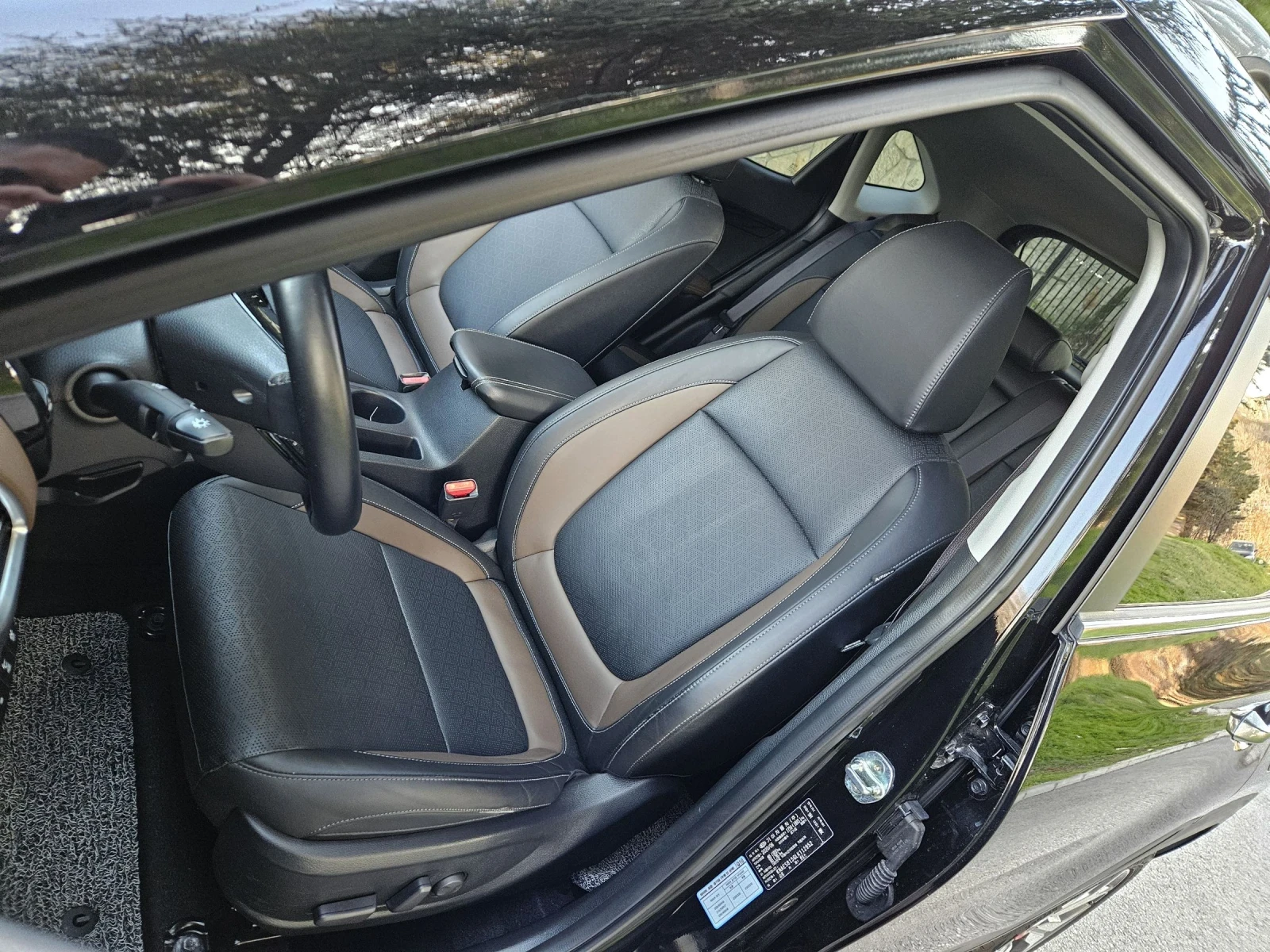 Kia Seltos 1.6 CRDi /�������/�����/DISTRONIC/KEYLESS GO/FULL | Mobile.bg � ����������� 8