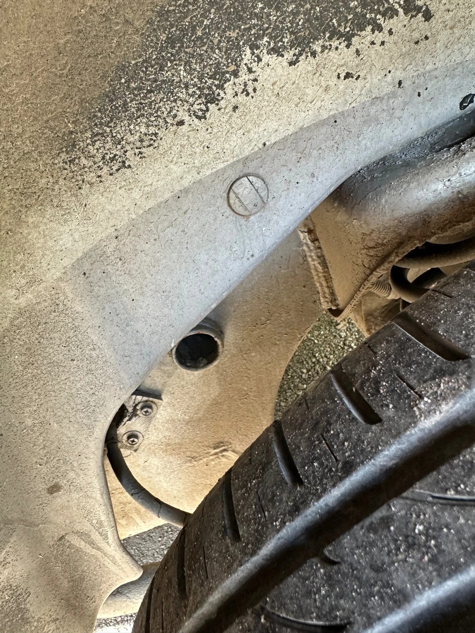 Suzuki Grand vitara, снимка 8 - Автомобили и джипове - 54370491