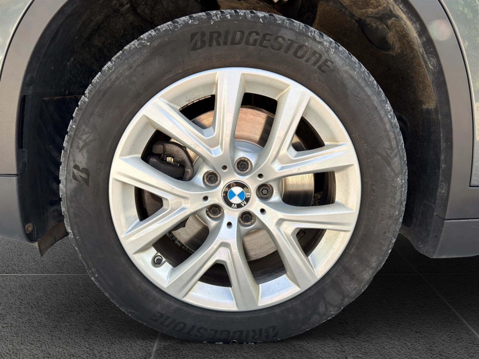 BMW X1 xDrive20d, снимка 5 - Автомобили и джипове - 54709399
