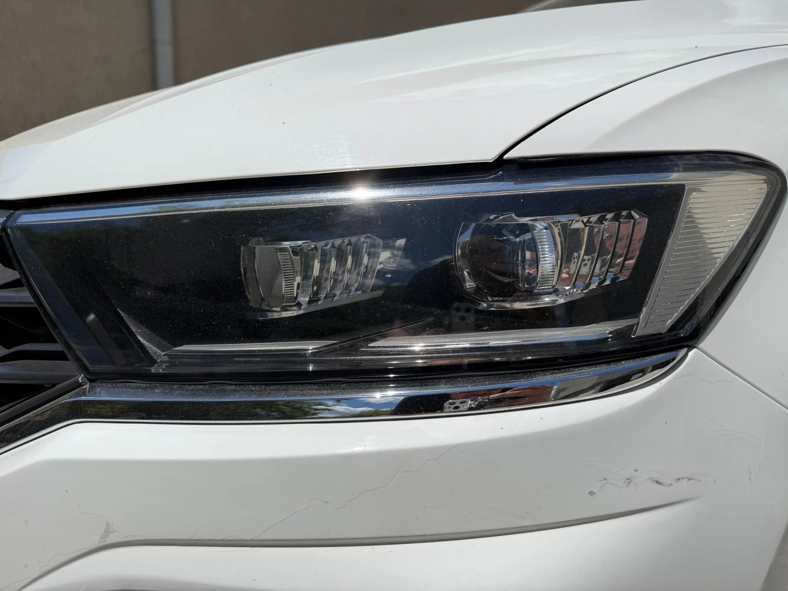 VW T-Roc 2.0 DSG, снимка 2 - Автомобили и джипове - 54710032