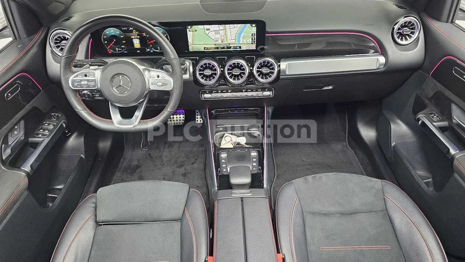Mercedes-Benz GLB 250 4MATIC| КАМЕРА| DISTRONIC| ПАНОРАМА| ВКЛ.ТЕХНОТЕСТ, снимка 2 - Автомобили и джипове - 54764318