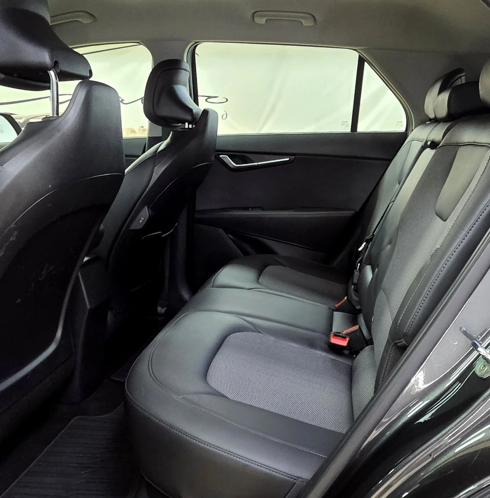 Kia Niro SOH97%/Гаранционна, снимка 8 - Автомобили и джипове - 55182314